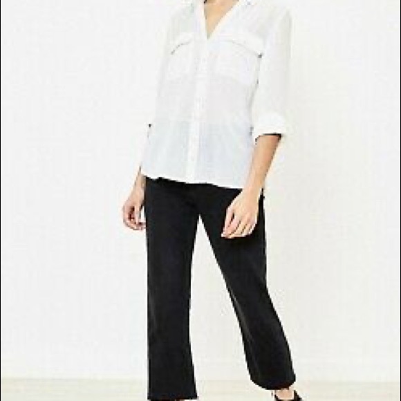 Oasis Donny Spotted Textured Button Down Top 🤍 - Picture 8 of 9